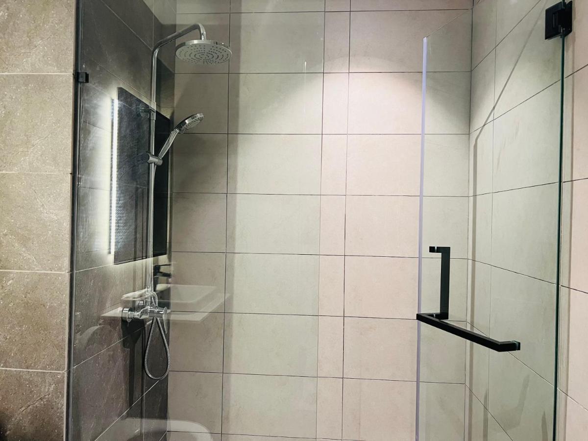 The Axon Suites Bukit Bintang By Cozy Stay Kuala Lumpur Exteriör bild