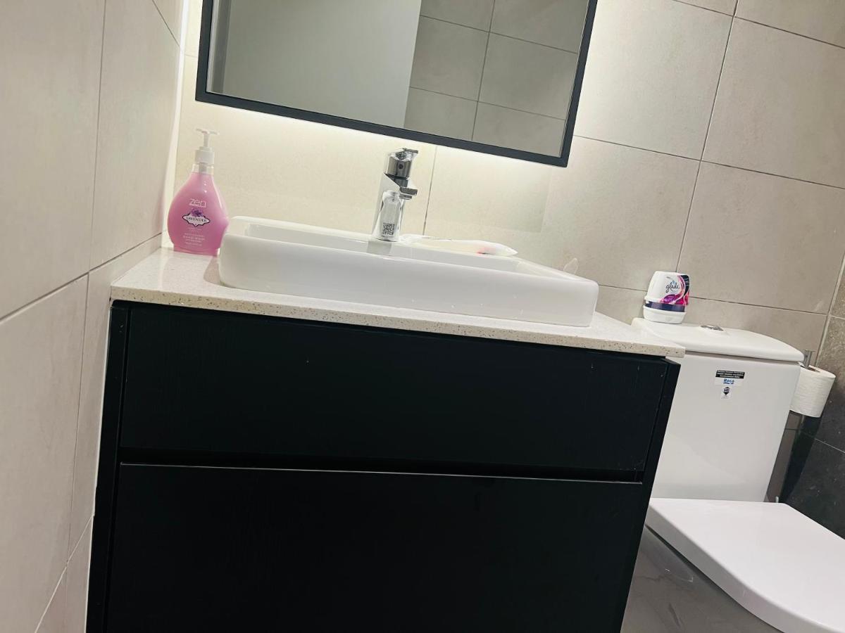 The Axon Suites Bukit Bintang By Cozy Stay Kuala Lumpur Exteriör bild